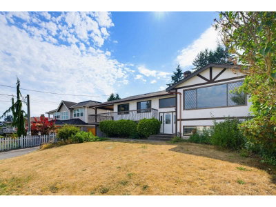 1175 STEVENS Street | White Rock British Columbia | Slide Image Two
