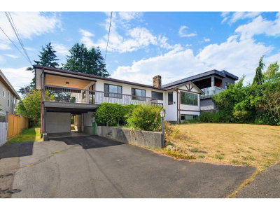 1175 STEVENS Street | White Rock British Columbia | Slide Image Three