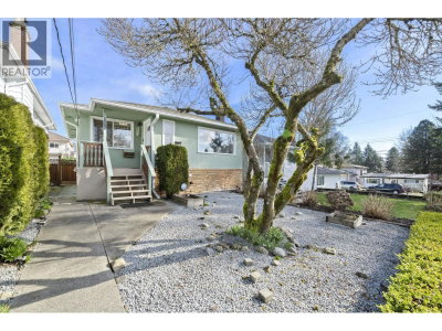 7776 DAVIES Street | Burnaby British Columbia | Slide Image Twenty-seven