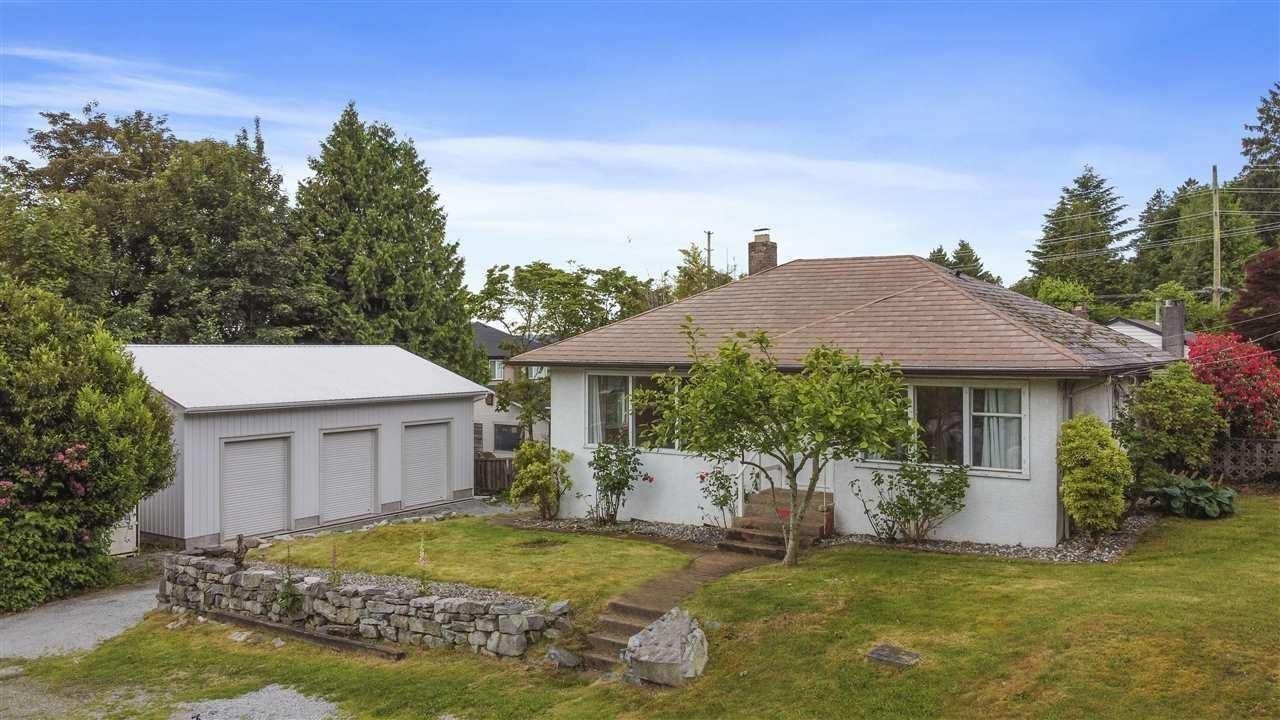 7489 MAPLE Street, Mission, British Columbia V2V 3N8