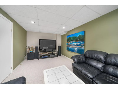 31553 BROOKSIDE Avenue | Abbotsford British Columbia | Slide Image Thirty-three