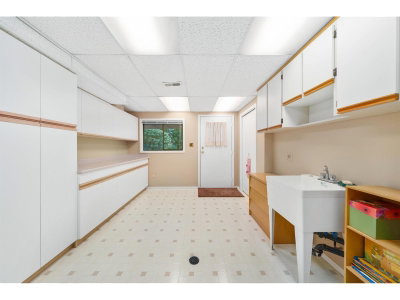 31553 BROOKSIDE Avenue | Abbotsford British Columbia | Slide Image Thirty-seven