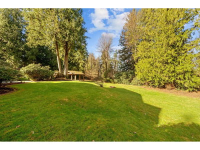31553 BROOKSIDE Avenue | Abbotsford British Columbia | Slide Image Six