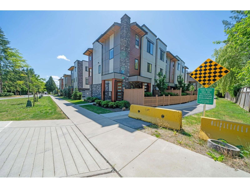 15950 ALDER Place Surrey British Columbia, V4A 0C9 - 3 Bedrooms Condo For Sale