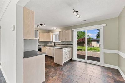 26647 30A Avenue | Langley British Columbia | Slide Image Eight