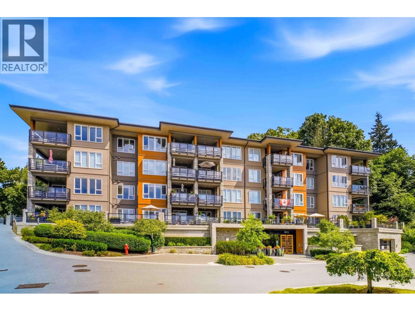 3911 CATES LANDING Way, North Vancouver, British Columbia V7G 0A6