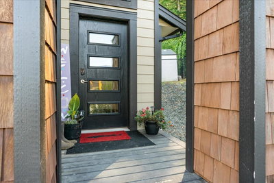 5486 MACLACHLAN Place | Chilliwack British Columbia | Slide Image Two