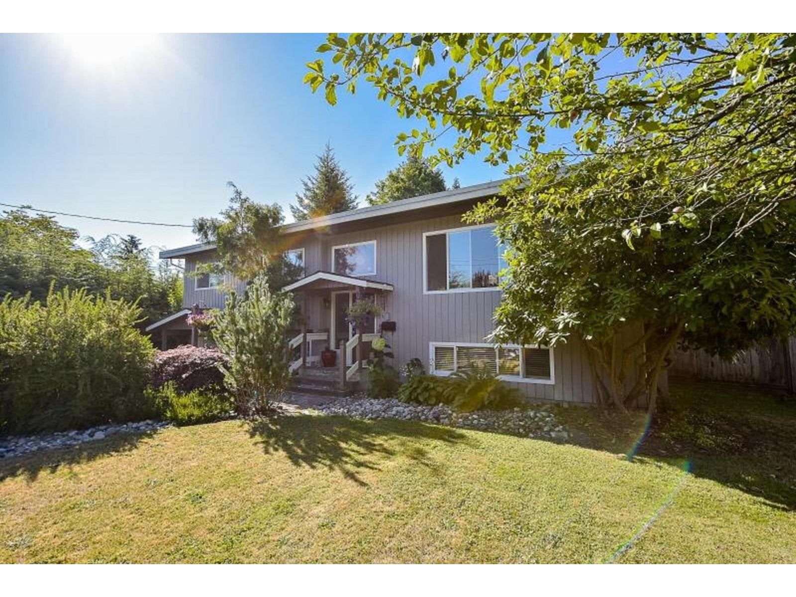 20270 50 Avenue, Langley, British Columbia V3A 3T1