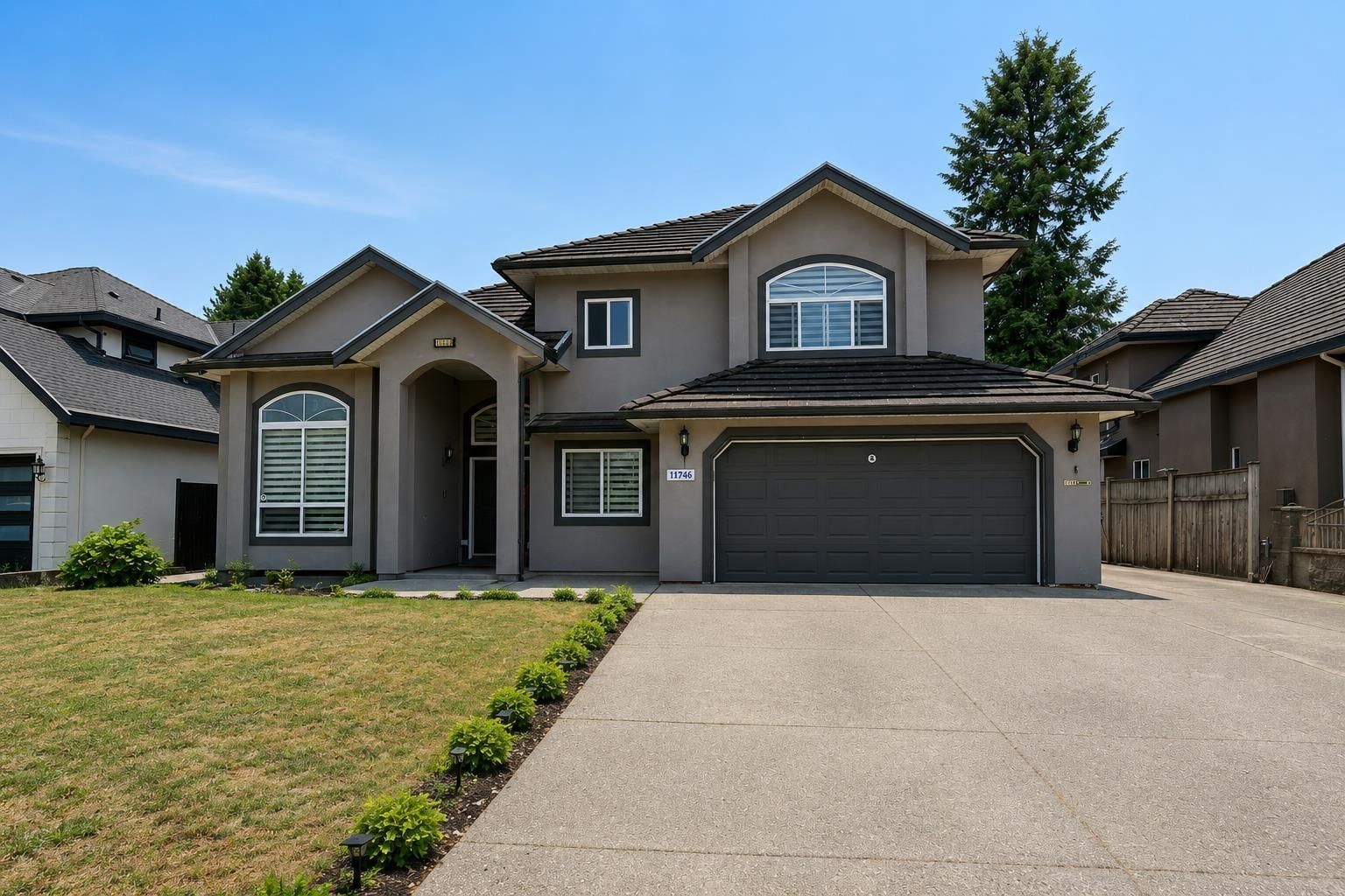 11746 72A Avenue, Delta, British Columbia V4C 1B1