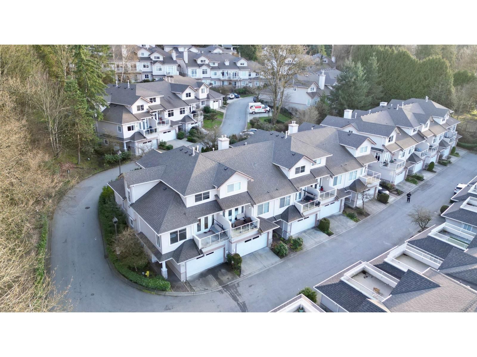 11860 RIVER Road, Surrey, British Columbia V3V 2V7