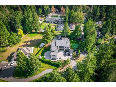 13396 CRESCENT Road | Surrey British Columbia | Slide Image Thirty-eight
