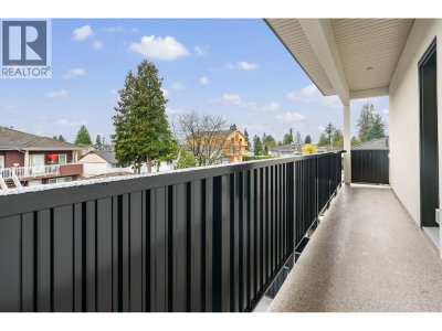 8464 15 Avenue | Burnaby British Columbia | Slide Image Seventeen