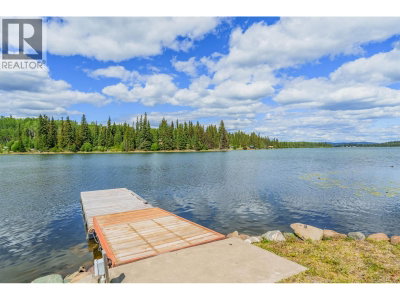 7177 NATH Road | Sheridan Lake British Columbia | Slide Image Three