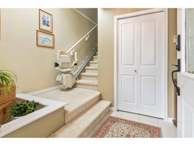 4001 OLD CLAYBURN Road | Abbotsford British Columbia | Slide Image Three