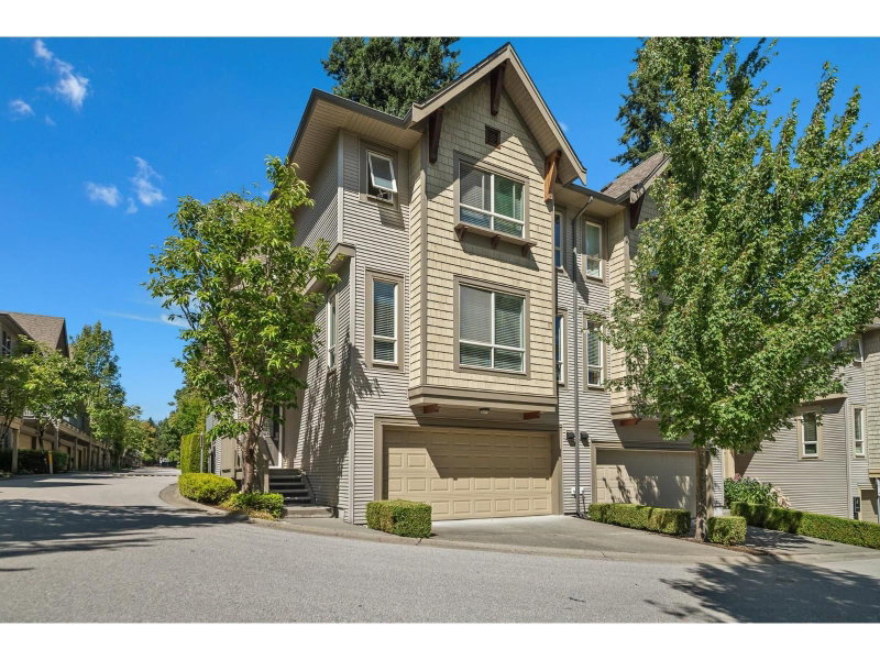 2738 158 Street Surrey British Columbia, V3S 3K3 - 3 Bedrooms Condo For Sale