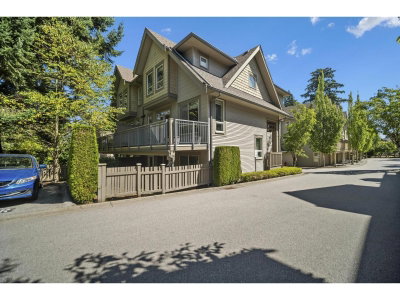 2738 158 Street | Surrey British Columbia | Slide Image Three
