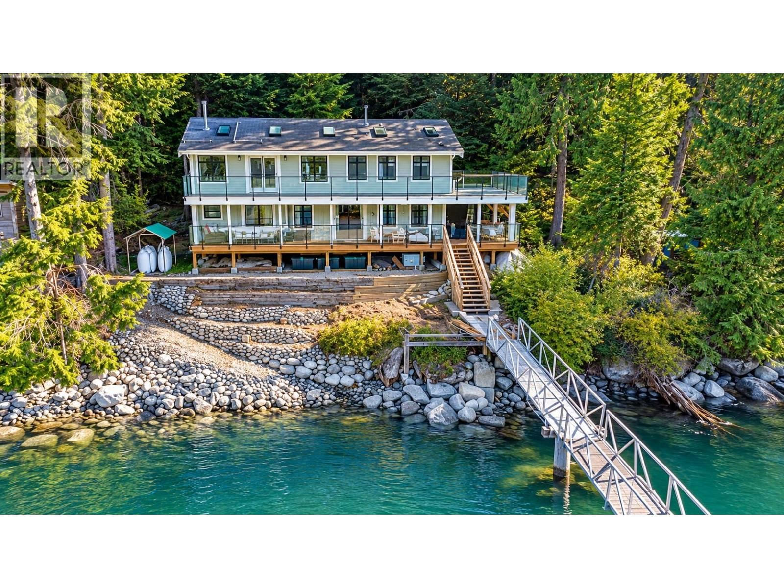 29 CROKER Island, North Vancouver, British Columbia V0V 0V0
