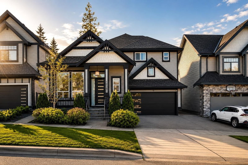 18080 67 Avenue Surrey British Columbia, V3S 8C3 - 7 Bedrooms Home For Sale