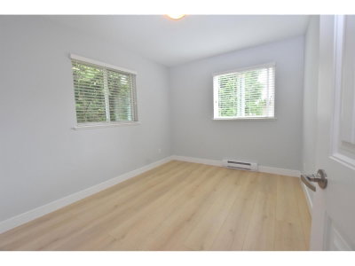 15402 96A Avenue | Surrey British Columbia | Slide Image Ten
