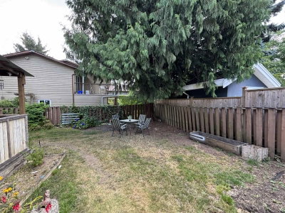 15402 96A Avenue | Surrey British Columbia | Slide Image Eighteen