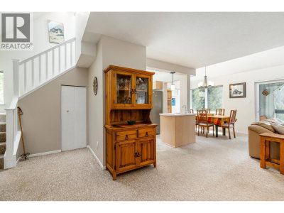 2544 SNOWRIDGE Circle | Whistler British Columbia | Slide Image Eleven