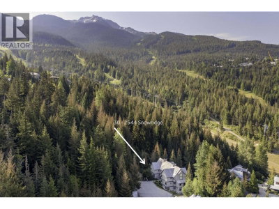 2544 SNOWRIDGE Circle | Whistler British Columbia | Slide Image Thirty