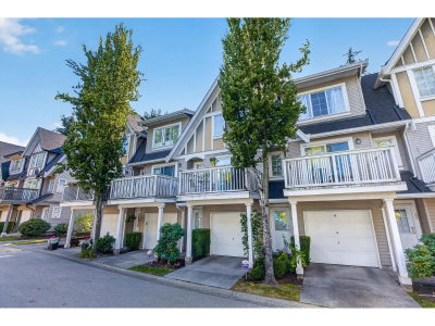 8775 161 Street | Surrey British Columbia | Slide Image Three