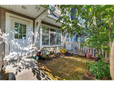 8775 161 Street | Surrey British Columbia | Slide Image Thirty-one