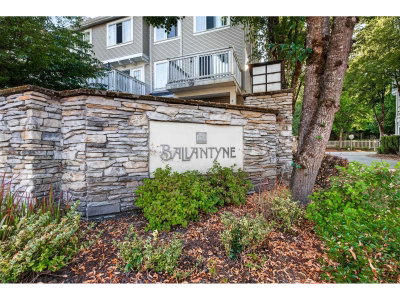 8775 161 Street | Surrey British Columbia | Slide Image Forty