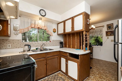 20088 FERNRIDGE Crescent | Langley British Columbia | Slide Image Eight
