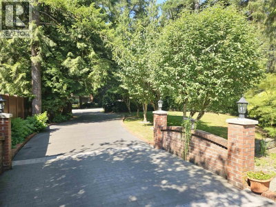 23242 130 Avenue | Maple Ridge British Columbia | Slide Image Thirty-three