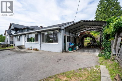 711 ALDERSON Avenue | Coquitlam British Columbia | Slide Image Three
