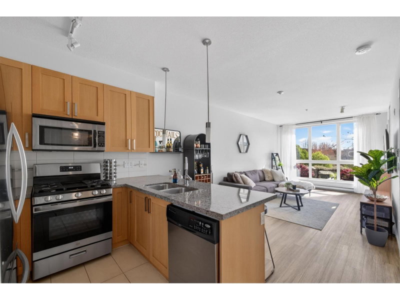 15918 26 Avenue Surrey British Columbia, V3Z 5K3 - 1 Bedroom Condo For Sale
