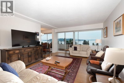 1730 DUCHESS Avenue | West Vancouver British Columbia | Slide Image Six
