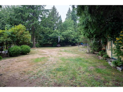 12921 56 Avenue | Surrey British Columbia | Slide Image Seventeen