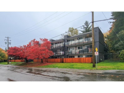 33400 BOURQUIN Place | Abbotsford British Columbia | Slide Image Two
