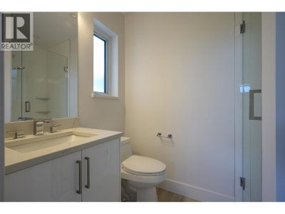 4884 42A Avenue | Delta British Columbia | Slide Image Thirty-seven