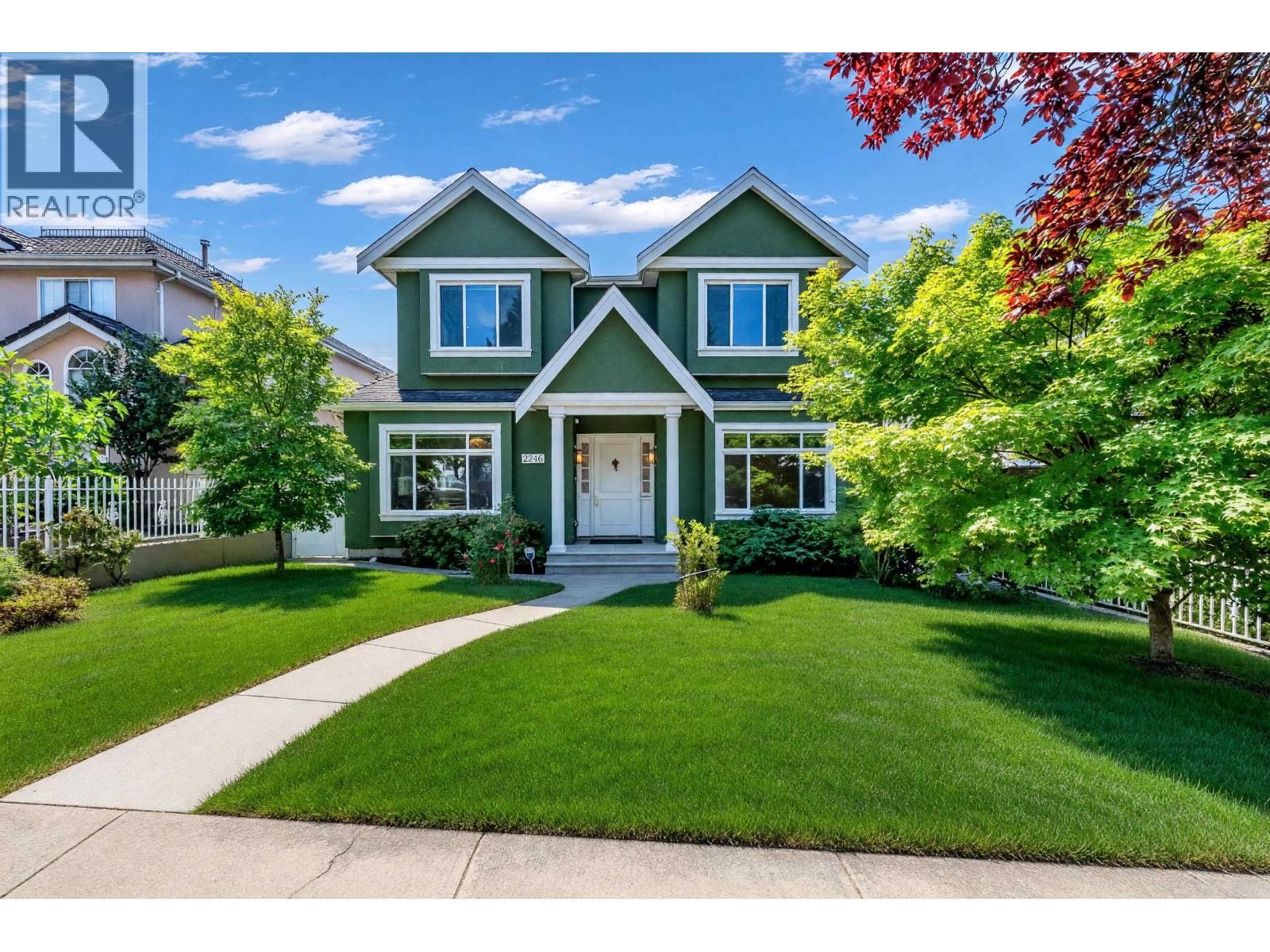 2246 22ND Avenue, Vancouver, British Columbia V6L 1L7