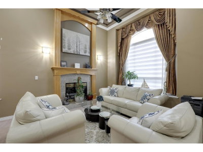 6125 132A Street | Surrey British Columbia | Slide Image Six
