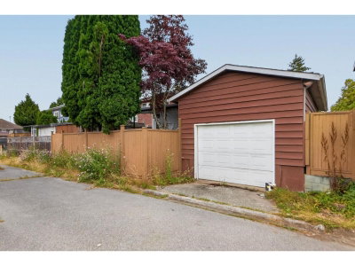 9441 132A Street | Surrey British Columbia | Slide Image Thirty-one