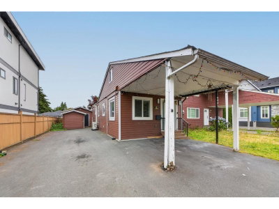 9441 132A Street | Surrey British Columbia | Slide Image Five
