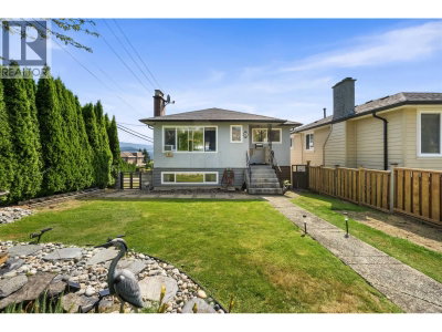 6 SEA Avenue | Burnaby British Columbia | Slide Image Two