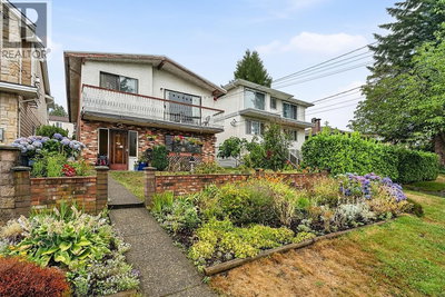 5343 NEVILLE Street | Burnaby British Columbia | Slide Image Two