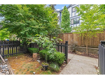 16337 23A Avenue | Surrey British Columbia | Slide Image Four