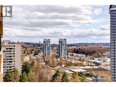 2041 BELLWOOD Avenue | Burnaby British Columbia | Slide Image Thirty