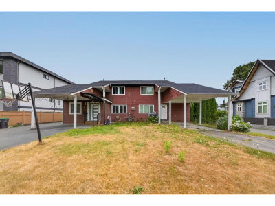 9443 132A Street | Surrey British Columbia | Slide Image Two