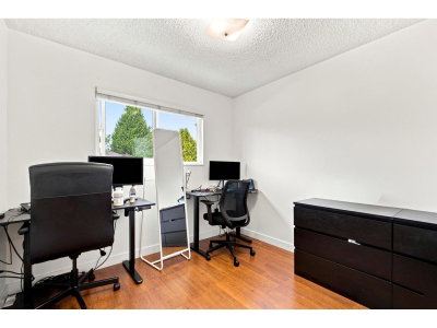 9443 132A Street | Surrey British Columbia | Slide Image Twenty