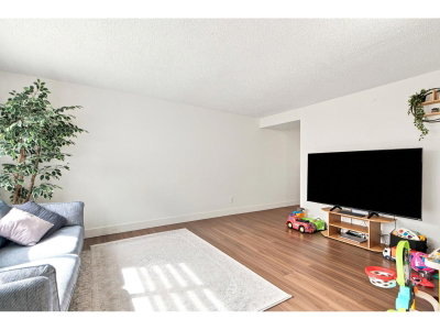9443 132A Street | Surrey British Columbia | Slide Image Seven