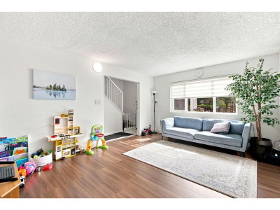 9443 132A Street | Surrey British Columbia | Slide Image Eight