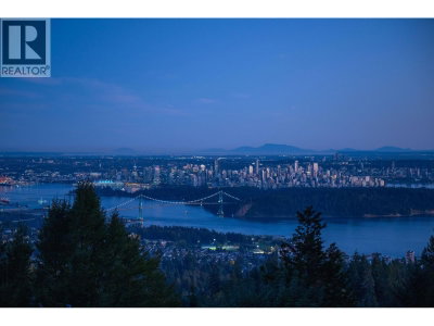 2673 FINCH Hill | West Vancouver British Columbia | Slide Image Two